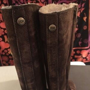 Uggs- Brown Leather